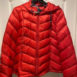 BNWT Tommy Hilfiger down puffy packable red coat